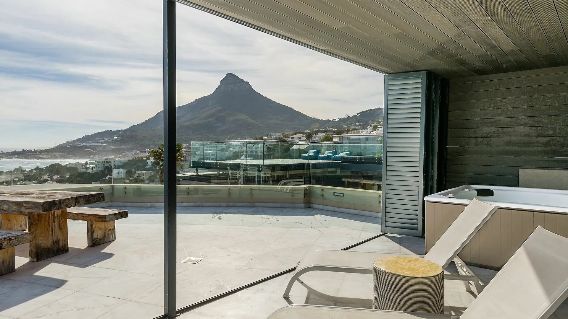 Lions Eye Luxury Apartments Cape Town